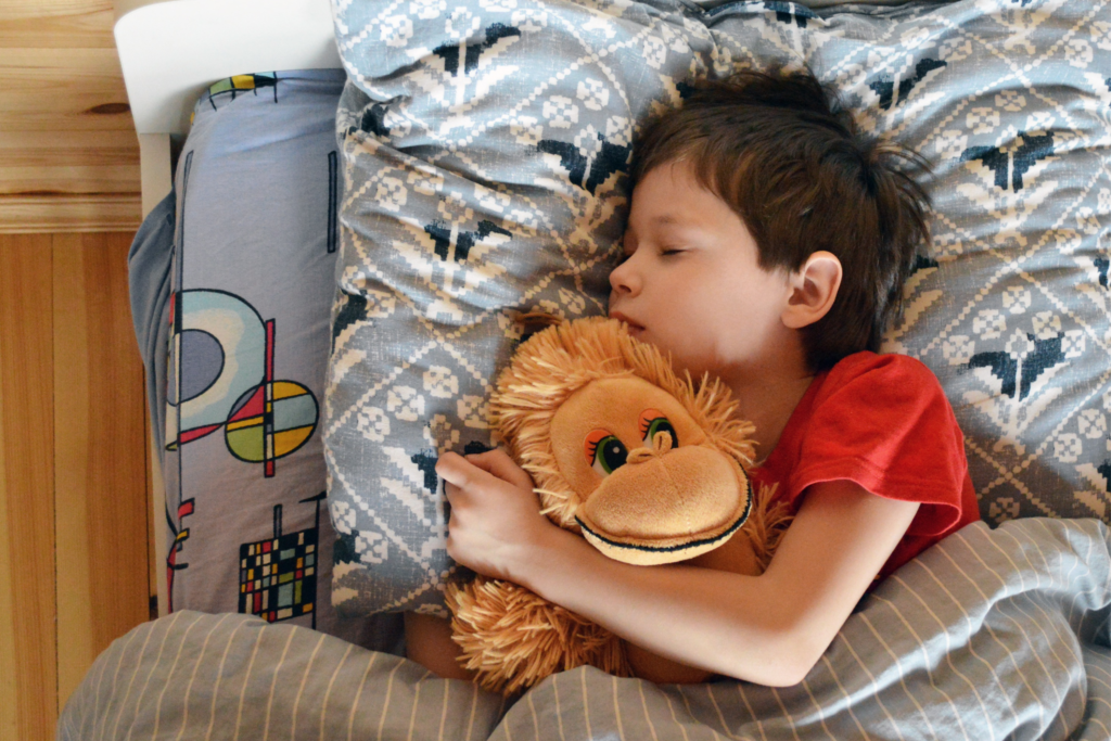 Enfant hypersensible: 5 rituels pour un coucher apaisé